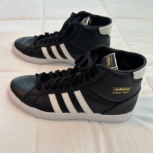 adidas Men’s Black & White High-Top Basket Profi Sneakers